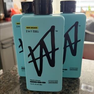 Men’s Hydrating Cleanser 2-in-1 Shampoo + Conditioner - Light Blue